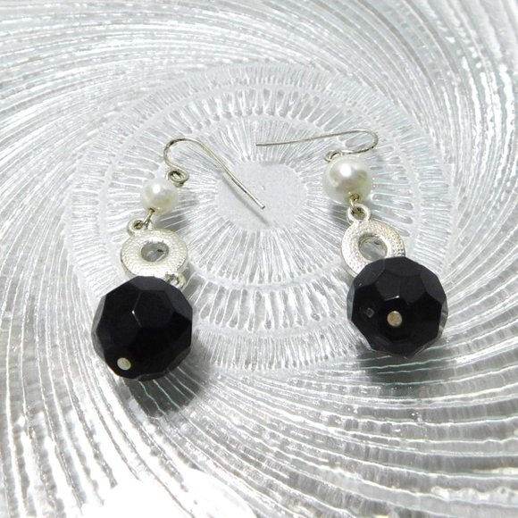 Drop Dangle Faux Pearl Black Faceted Bead Rhinestones Womens Earrings Fish Hook - Picture 7 of 7